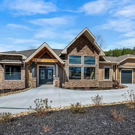 Skips Mountain Retreat
